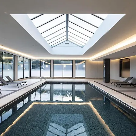 Selection Al بيت للعطل *